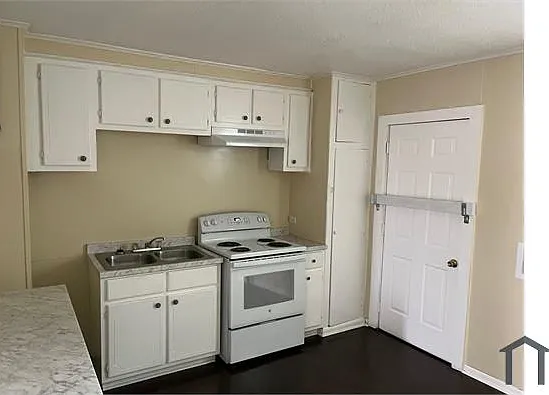 2 bed, 1010 sqft, $1,125 — Photo 2