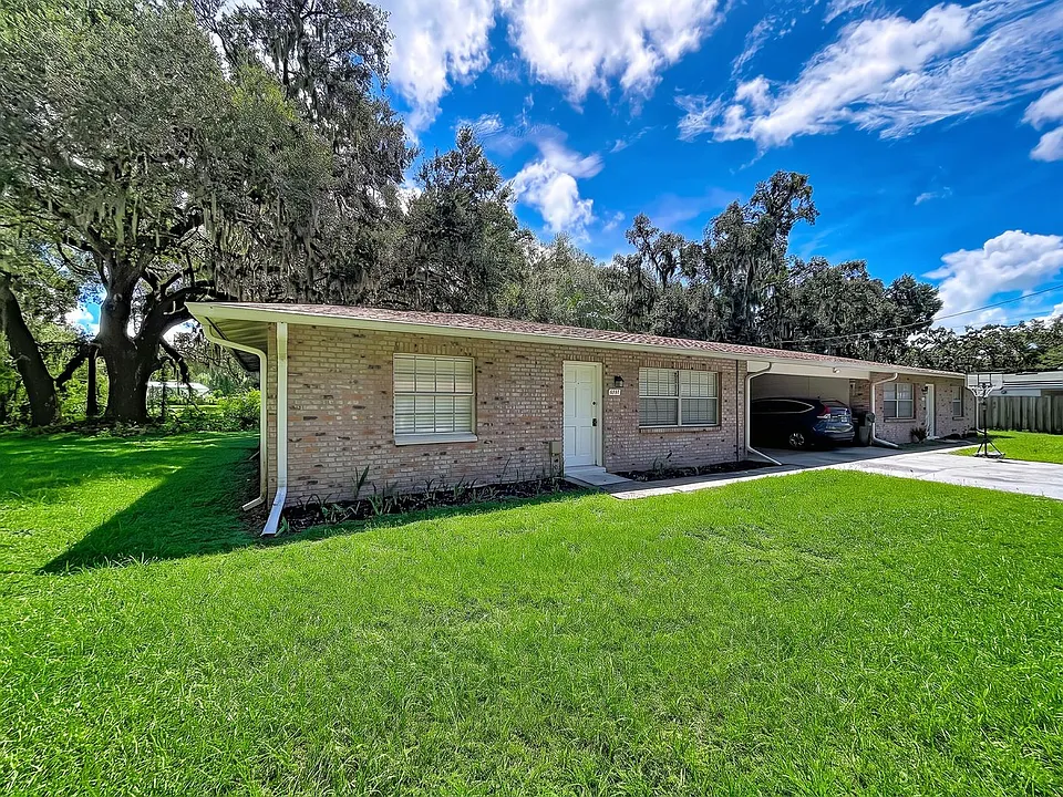 4717 Fernery Ln