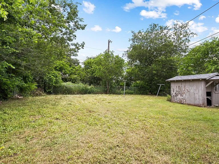 418 McDougal Ave — Photo 24