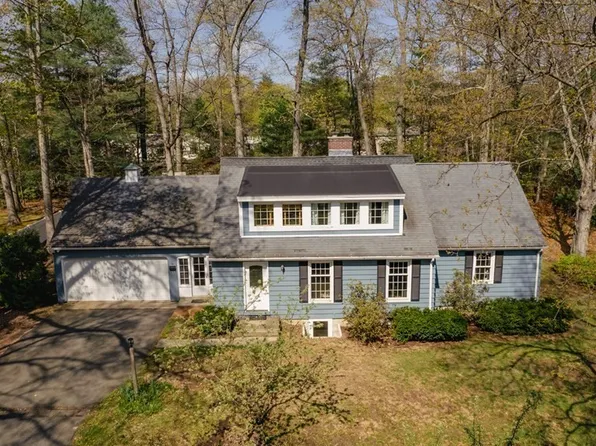 35 Fox Farms Rd, Northampton, MA 01062