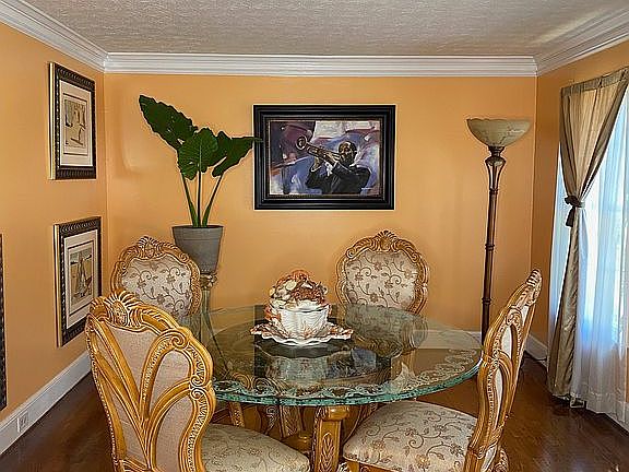 5th image of 2622 Travois Way SW