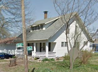 923 S Barrett Ave, Sedalia, MO 65301