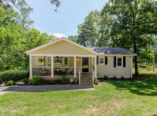 1112 Dogwood Dr, Kingston, TN 37763