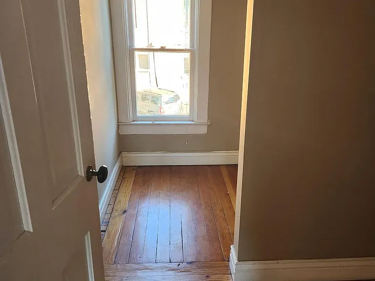 1720 N Pearl St — Photo 19