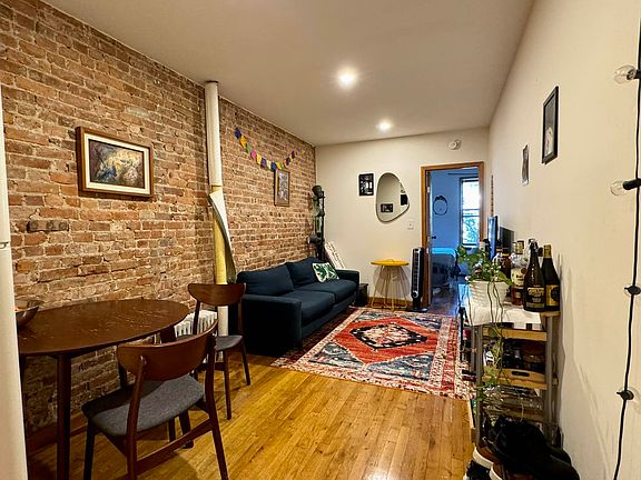 3rd image of 700 Sackett St APT 3R