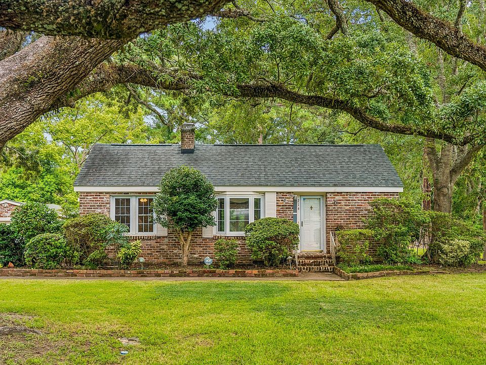 1st image of 214 Island Dr