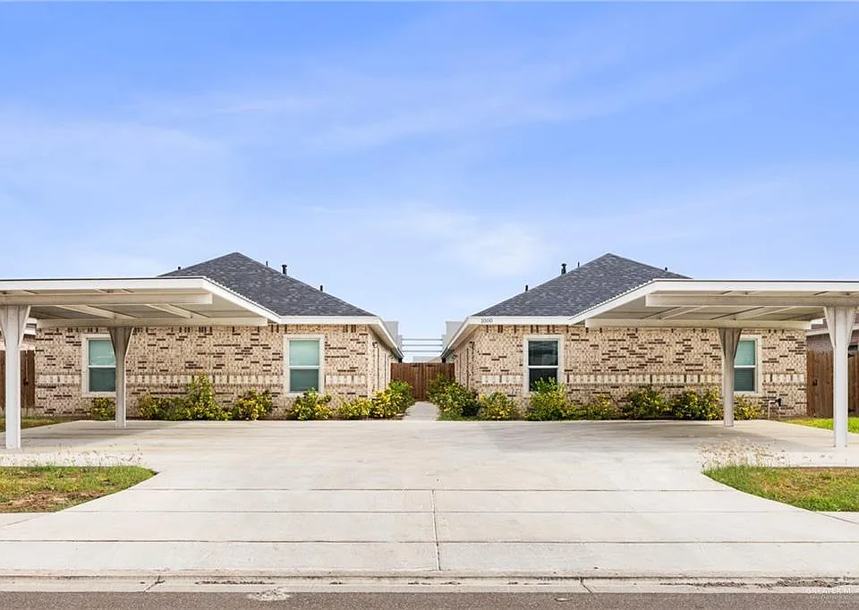 1000 Kohala Ave #4