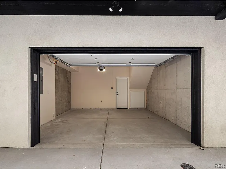 4509 N Tennyson St — Photo 31