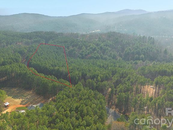 5th image of 4196 S View Blvd