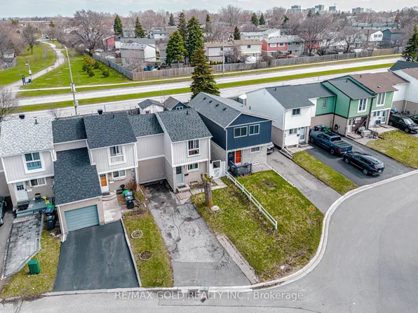 34 Jackman Dr, Brampton, ON L6S 2L7