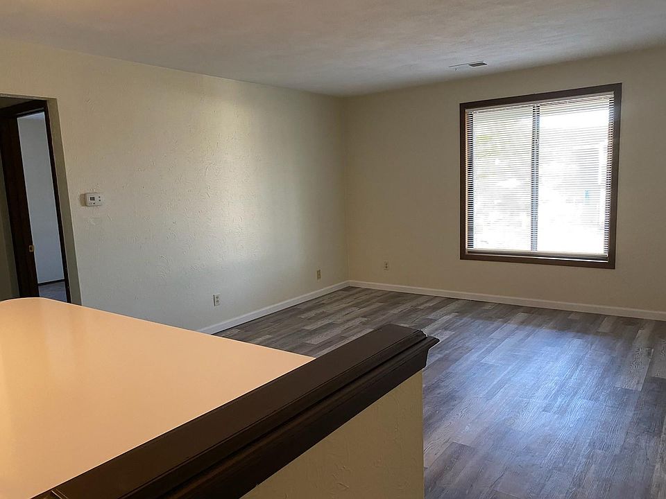 2nd image of 3525 N Kingston Dr #3515-6