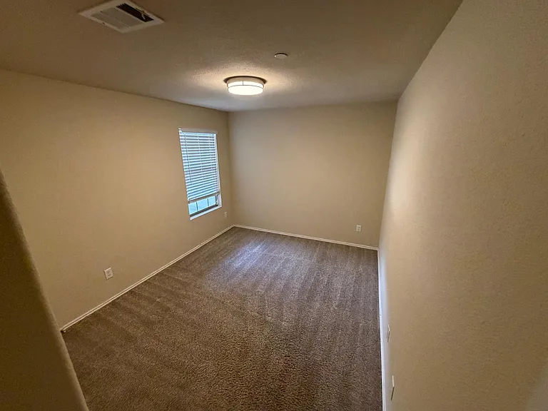 1139 Landon Ln — Photo 49