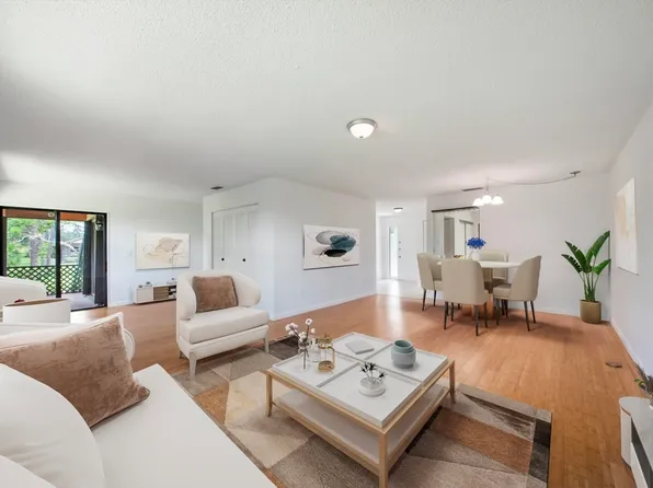 248 Brandywine Court, Royal Palm Beach, FL 33411