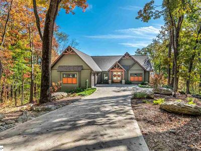 8 Needle Cragg Rd, Landrum, SC, 29356