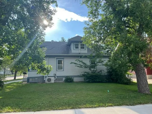 502 E 5th Ave, Milbank, SD 57252