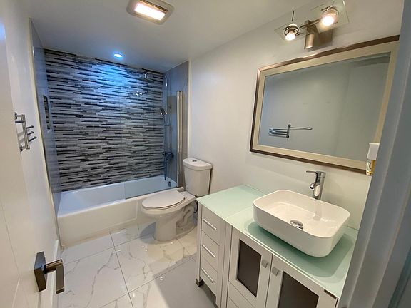 4th image of 9020 NE 8th Ave APT 2B