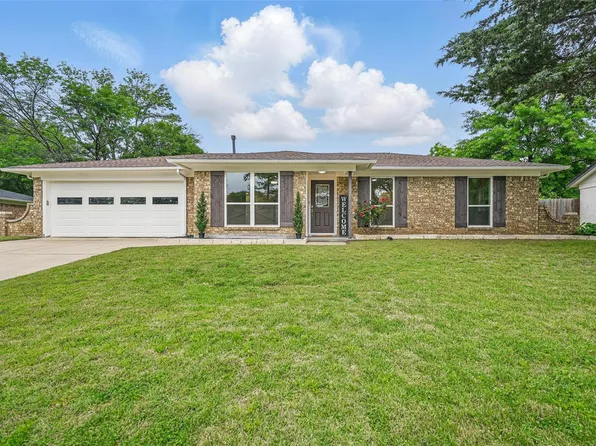 1801 Chattanooga Dr, Bedford, TX 76022