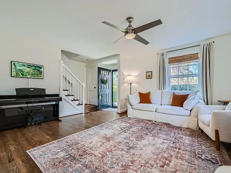 5411 Willowmere Way — Photo 3