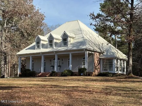 315 McLemore Rd, Walnut Grove, MS 39189