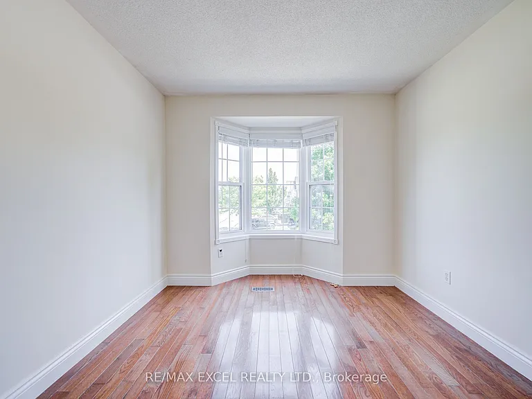 43 Beaumaris Cres — Photo 36