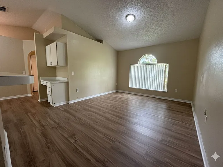 3216 Tealwood Ter — Photo 3