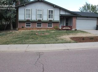 5055 Picket Dr, Colorado Springs, CO 80918