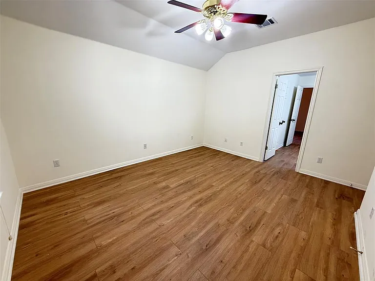 15220 Calaveras Dr — Photo 33