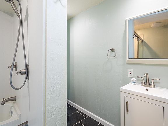 3rd image of 91-670 Kilaha St APT J1-1