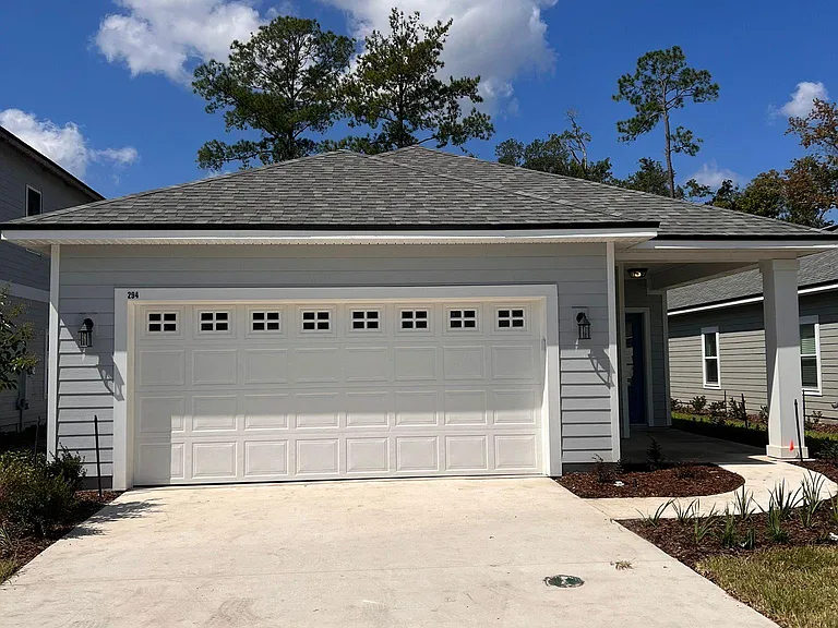 294 Wineberry Ln — Photo 1