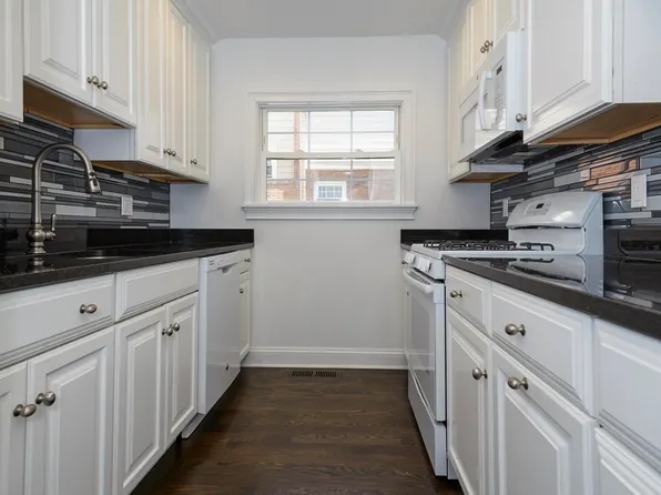 160 E Elm St #C4, Greenwich, CT 06830