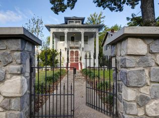 1913 N Douglas Ave, Springfield, MO 65803