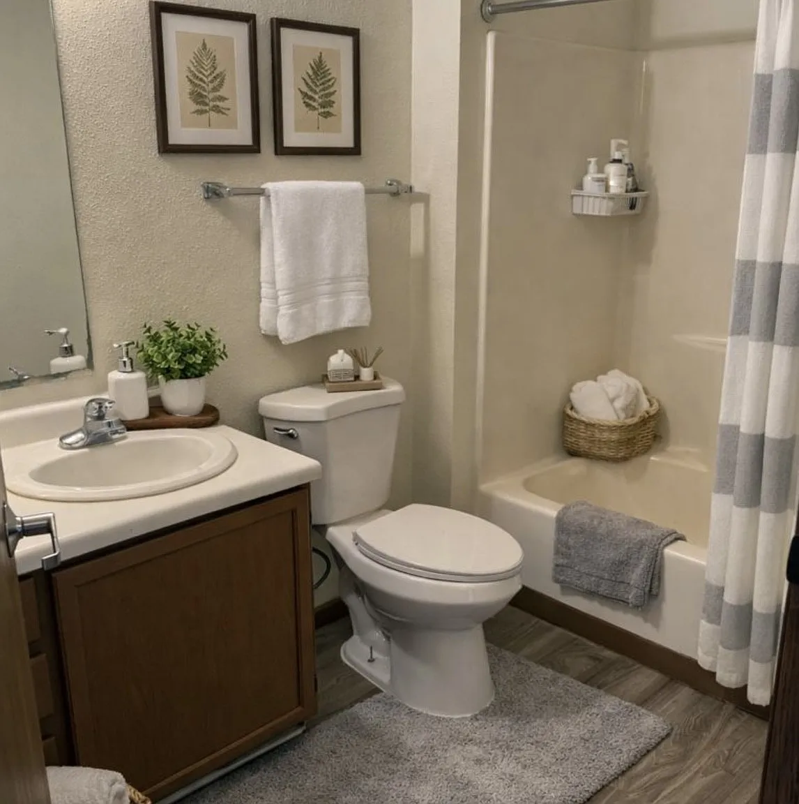 3 bed, 910 sqft, $875 — Photo 4