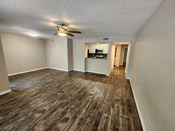 4th image of 8586 Key Biscayne Dr APT 201