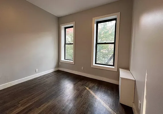 Rented by Tourma Realty LLC | media 14