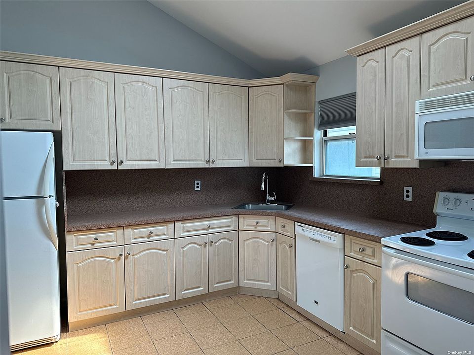603 E Park Ave Long Beach NY Zillow