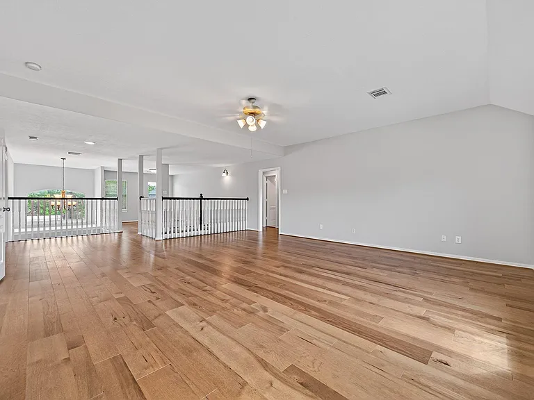 2315 Vinemead Ct — Photo 30
