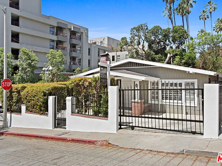 6145 Carlos Ave — Photo 3