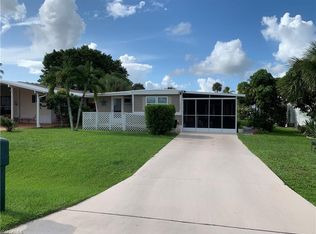 522 Menton Ln, Naples, FL 34112