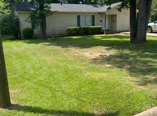 1504 E Lantrip St, Kilgore, TX 75662