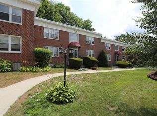 13 Stokes Rd APT 2A, Yonkers, NY 10710