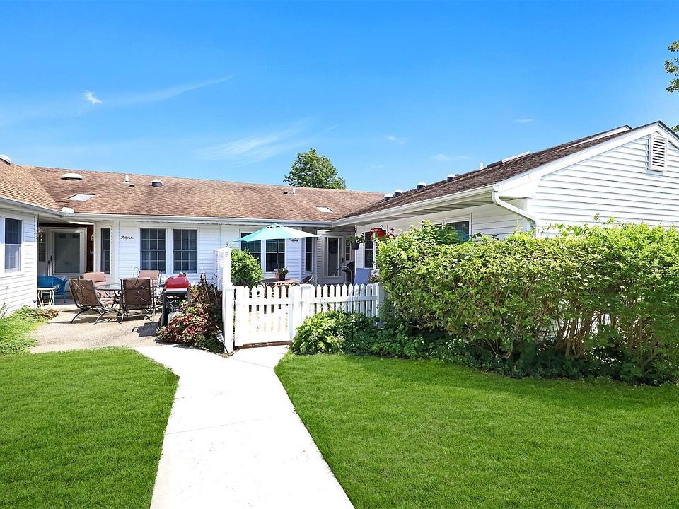 1st image of 57 Revere Dr #57