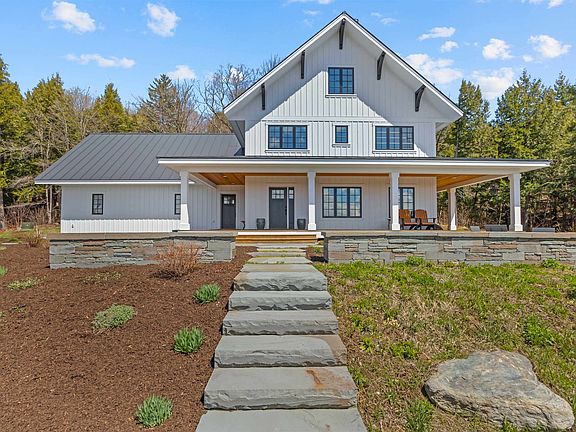 3rd image of 290 Wood Farm Road