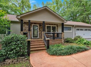 1210 N Parker Rd, Greenville, SC 29609