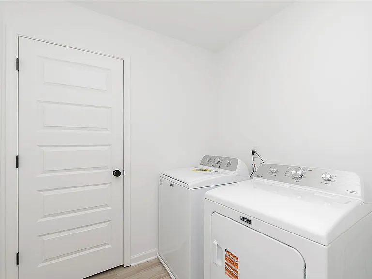 15905 Tharp Woods Dr — Photo 16