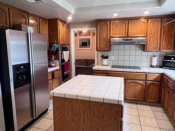 3rd image of 2208 Newcastle Gap Dr