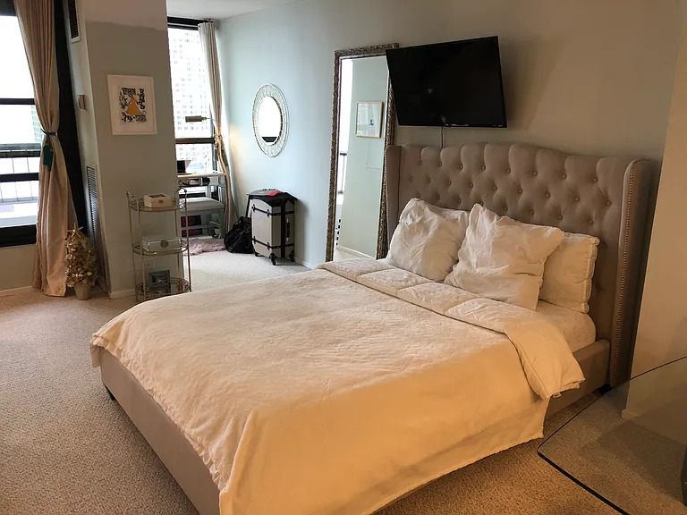 1030 N State St #36F — Photo 6