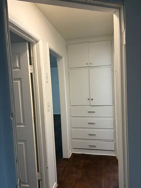 3 bed, 1.5 bath, 955 sqft, $1,050 — Photo 4