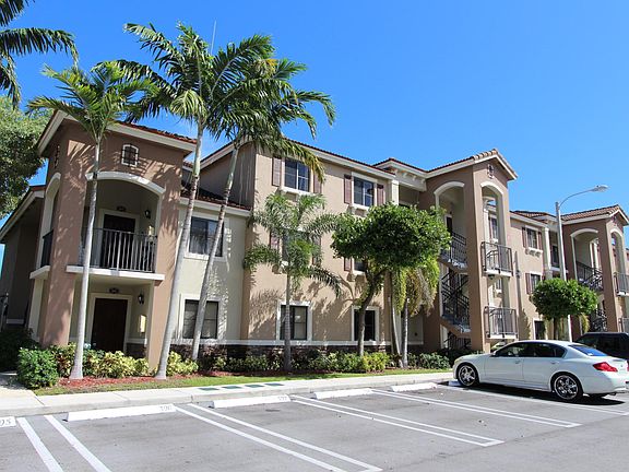 3rd image of 22721 SW 88th Pl Unit 9