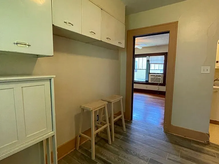 1413 Center St — Photo 16