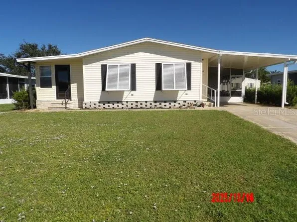 8454 Tanaka Dr, Englewood, FL 34224